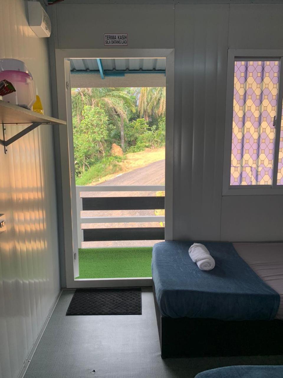Farhani Cabin Stay Kampong Batu Lima Exteriör bild